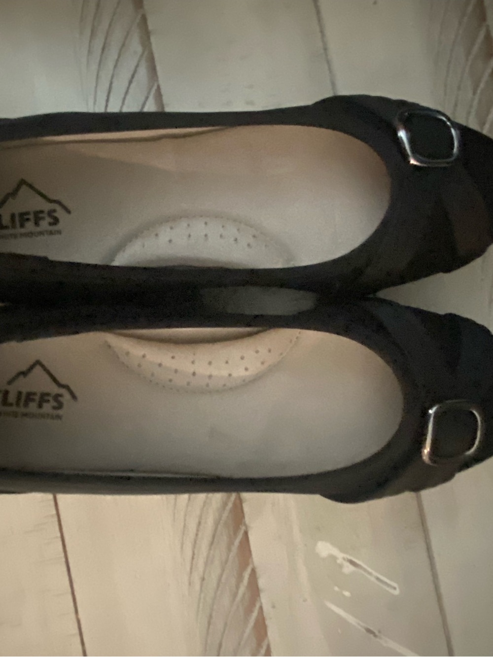 Cliffs by WHITE MOUNTAIN Black Buckle Ballet Flats